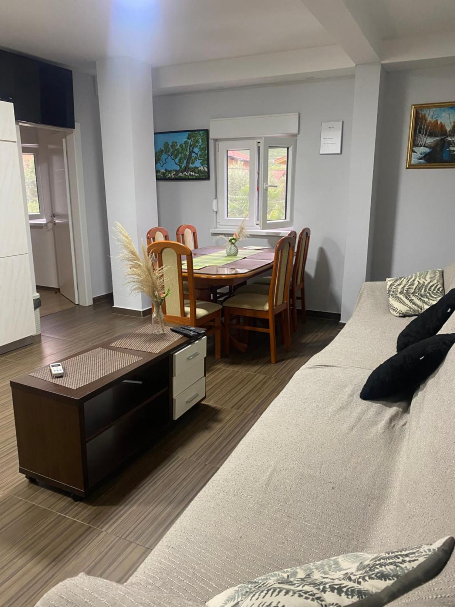 Guest House Milicevic Ljubuski Ngoại thất bức ảnh