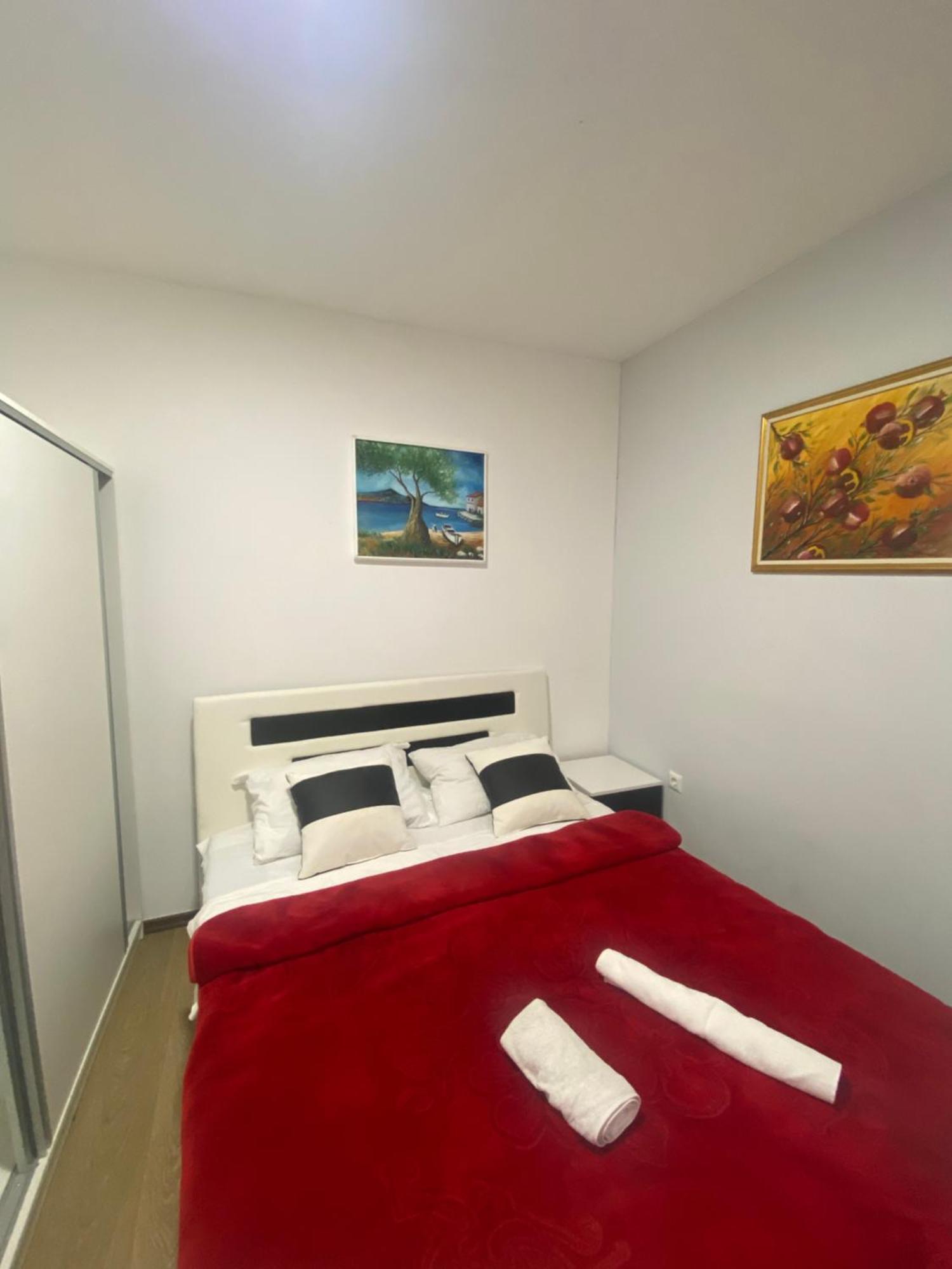 Guest House Milicevic Ljubuski Ngoại thất bức ảnh
