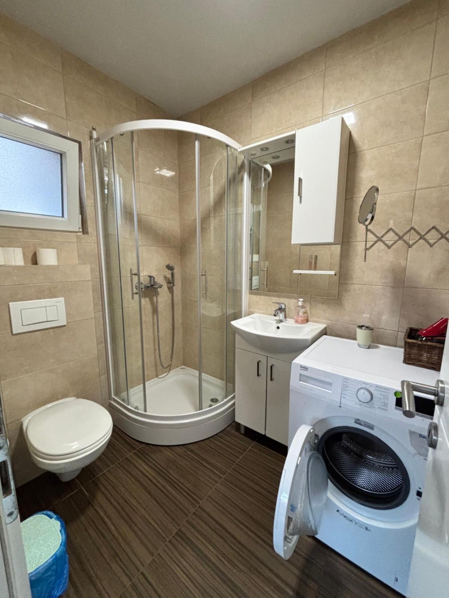 Guest House Milicevic Ljubuski Ngoại thất bức ảnh
